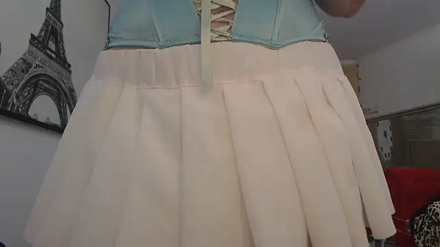 AnnaBellaLuckyXOXO online show from 04/27/26, 11:30