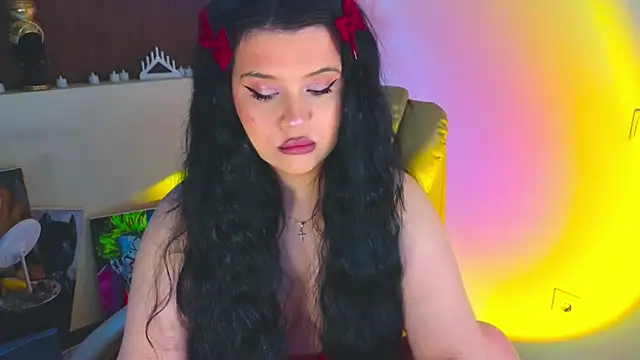 Malika uAngel online show from 04/25/26, 10:07