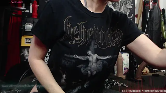 Silentmary online show from 12/14/24, 01:17