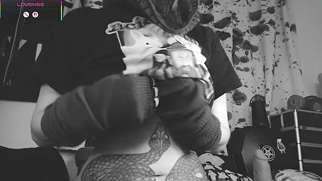 Silentmary online show from 11/21/25, 01:10