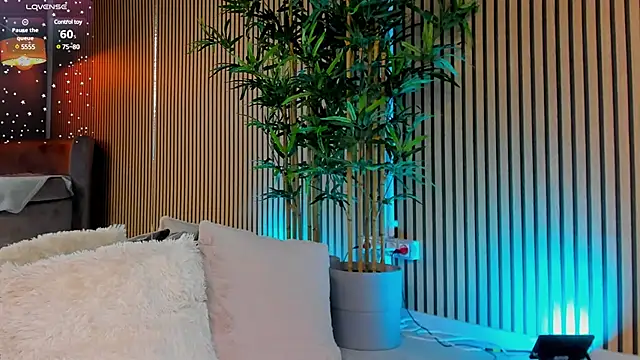 Avril Cyrus online show from 02/08/25, 10:07