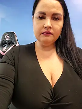 Snapshot of GeorgiaLerox chatting on 11/03/25, 01:45 GeorgiaLerox online show from 11/03/25, 01:45