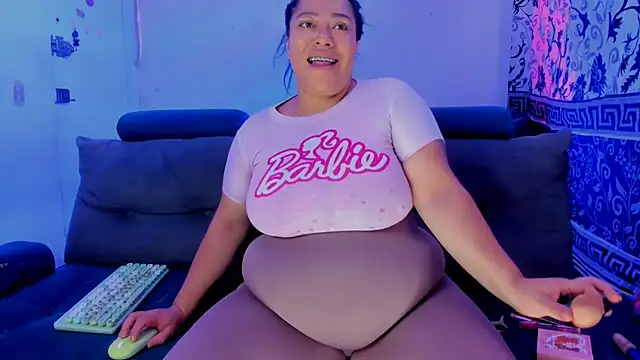 Snapshot of Fierymichef chatting on 10/26/25, 05:52 Fierymichef online show from 10/26/25, 05:52