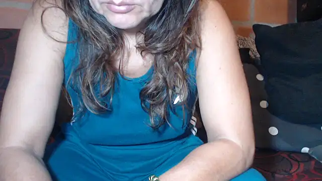 Snapshot of DevoraAmateur chatting on 07/09/26, 12:42 DevoraAmateur online show from 07/09/26, 12:42