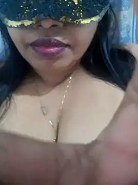 chubby wife online show from 12/17/25, 07:14