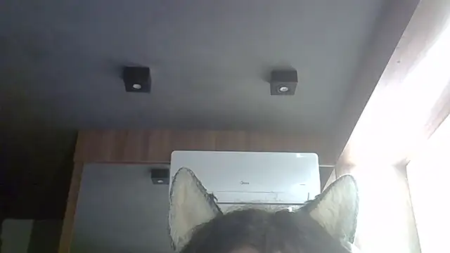 Skinny-Kitten online show from 02/16/26, 01:02