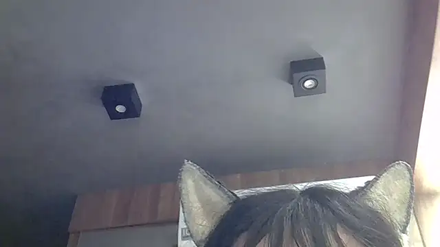 Skinny-Kitten online show from 05/20/26, 02:29