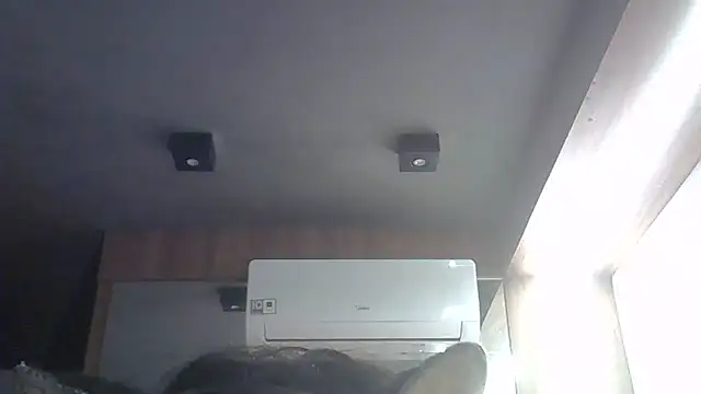 Skinny-Kitten online show from 06/06/26, 03:33
