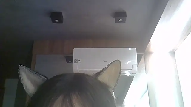 Skinny-Kitten online show from 07/27/26, 01:23