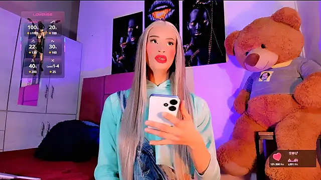 Snapshot of alexia_corleoni chatting on 02/25/25, 12:58 alexia corleoni online show from 02/25/25, 12:58