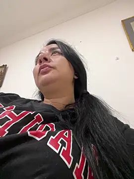 Abril Luv online show from 01/29/25, 01:05
