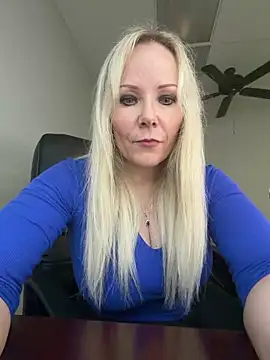 Sexual Lovable Doll online show from 06/11/26, 03:21