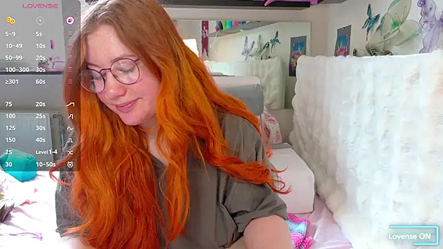 FluffyRainbowKity online show from 05/17/26, 08:12