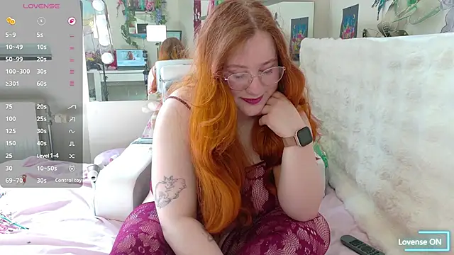 FluffyRainbowKity online show from 06/14/26, 08:27