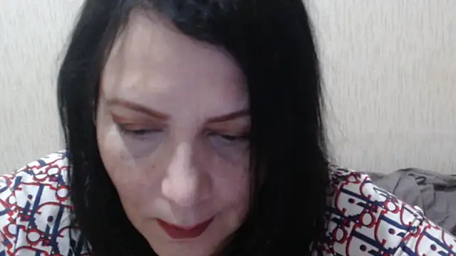 Snapshot of Mirabelle_Sweet chatting on 10/20/25, 01:55 Mirabelle Sweet online show from 10/20/25, 01:55
