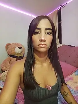 Snapshot of _nathaly_sweet chatting on 07/22/26, 12:24 nathaly sweet online show from 07/22/26, 12:24