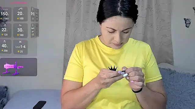 Juli Castillo8 online show from 01/27/25, 01:30