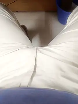 adicma123 online show from 10/25/25, 06:10