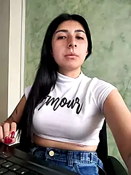EmmaWilliamss online show from 11/24/25, 08:19
