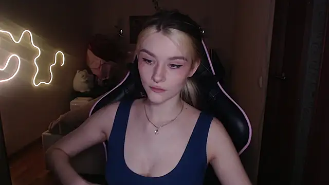 jeann elsaa online show from 01/28/25, 02:11