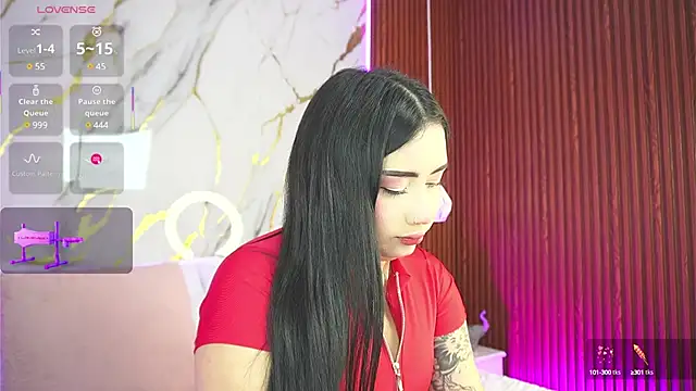 Snapshot of haylie_ chatting on 02/02/25, 05:21 haylie  online show from 02/02/25, 05:21