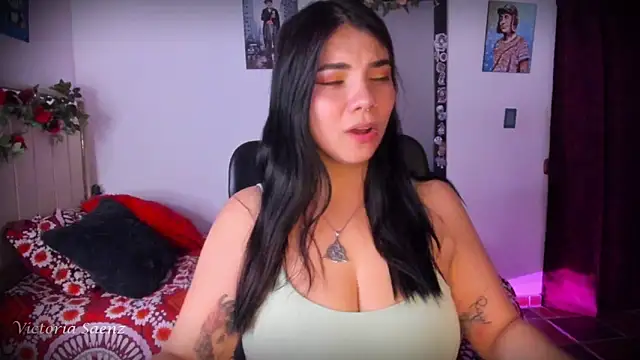 victoriaasaenz  online show from 05/29/26, 12:52