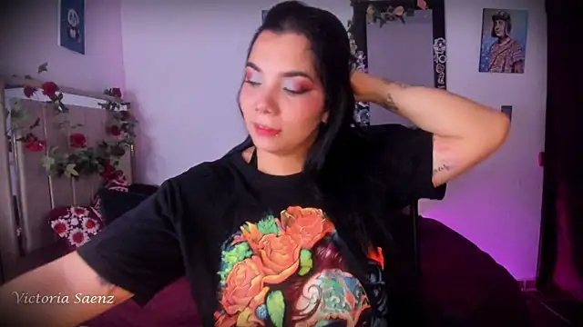 victoriaasaenz  online show from 06/28/26, 01:00