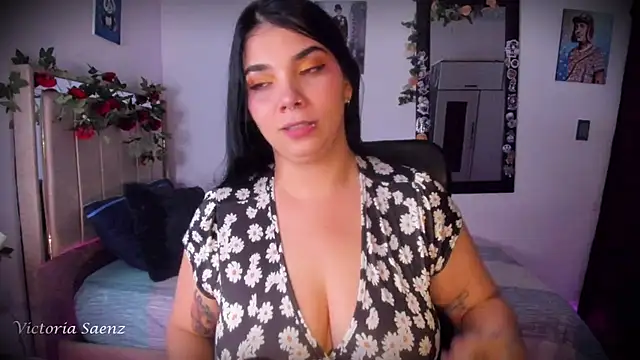 victoriaasaenz  online show from 07/23/26, 01:08