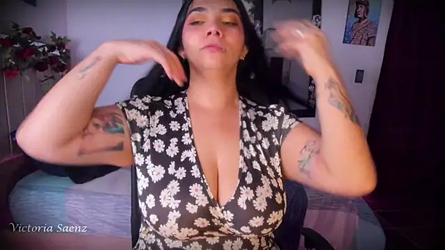 victoriaasaenz  online show from 07/23/26, 01:58