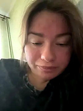 Snapshot of Couple_Crazy chatting on 10/20/25, 10:49 Couple Crazy online show from 10/20/25, 10:49