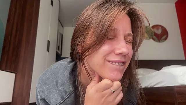 Sasha moormeoow online show from 03/18/25, 08:47