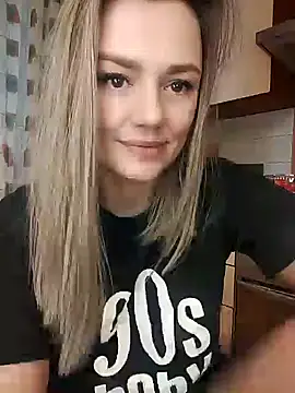 KrissSexi online show from 02/02/25, 08:35