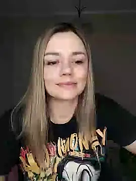 KrissSexi online show from 02/04/25, 03:26