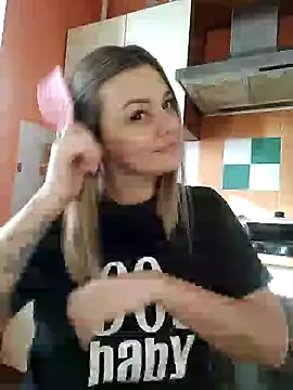 KrissSexi online show from 02/07/25, 08:01