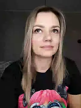 KrissSexi online show from 02/11/25, 01:51