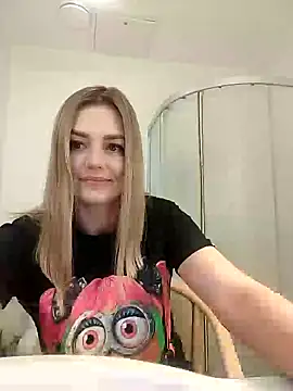 KrissSexi online show from 02/13/25, 10:33