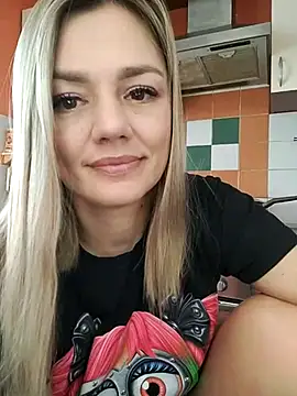 KrissSexi online show from 02/17/25, 09:13