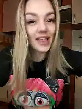 KrissSexi online show from 02/18/25, 08:14