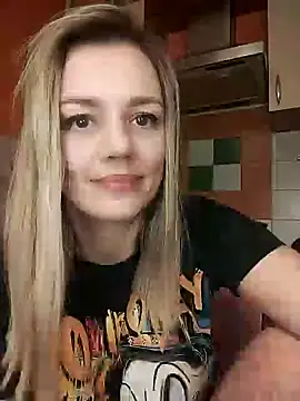 KrissSexi online show from 02/25/25, 11:00