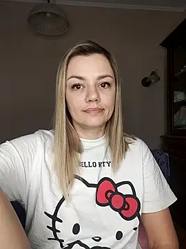 KrissSexi online show from 02/28/25, 03:37