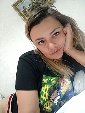 KrissSexi online show from 10/02/25, 09:49