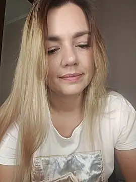 KrissSexi online show from 10/29/25, 05:53