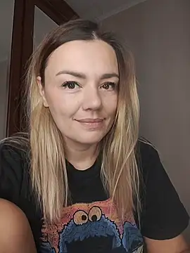 KrissSexi online show from 11/01/25, 06:59