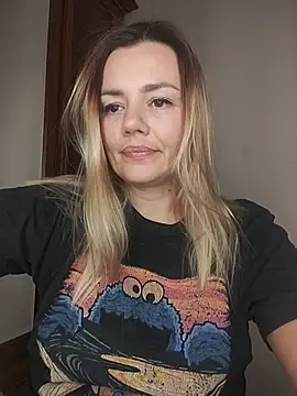 KrissSexi online show from 11/01/25, 07:05