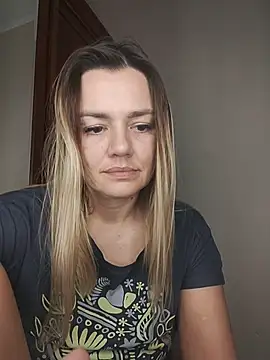 KrissSexi online show from 11/18/25, 05:17