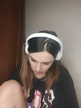 KrissSexi online show from 04/28/26, 03:50