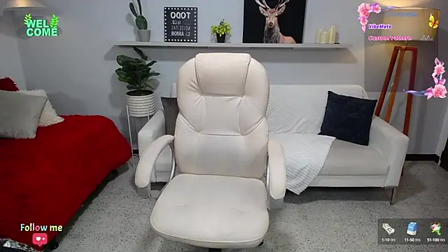 Bianca     online show from 09/25/25, 11:41