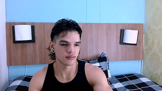 AlbertBernal69 online show from 01/15/25, 02:17