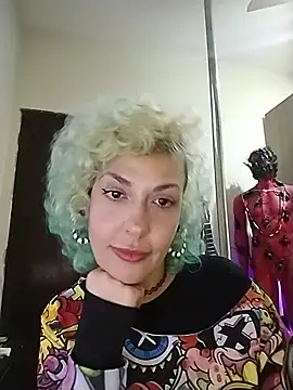 MariLouM online show from 07/06/26, 01:02