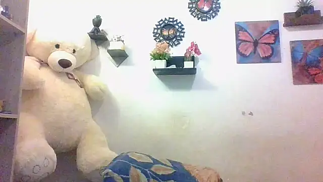 ChiaraFioree online show from 10/11/25, 05:00